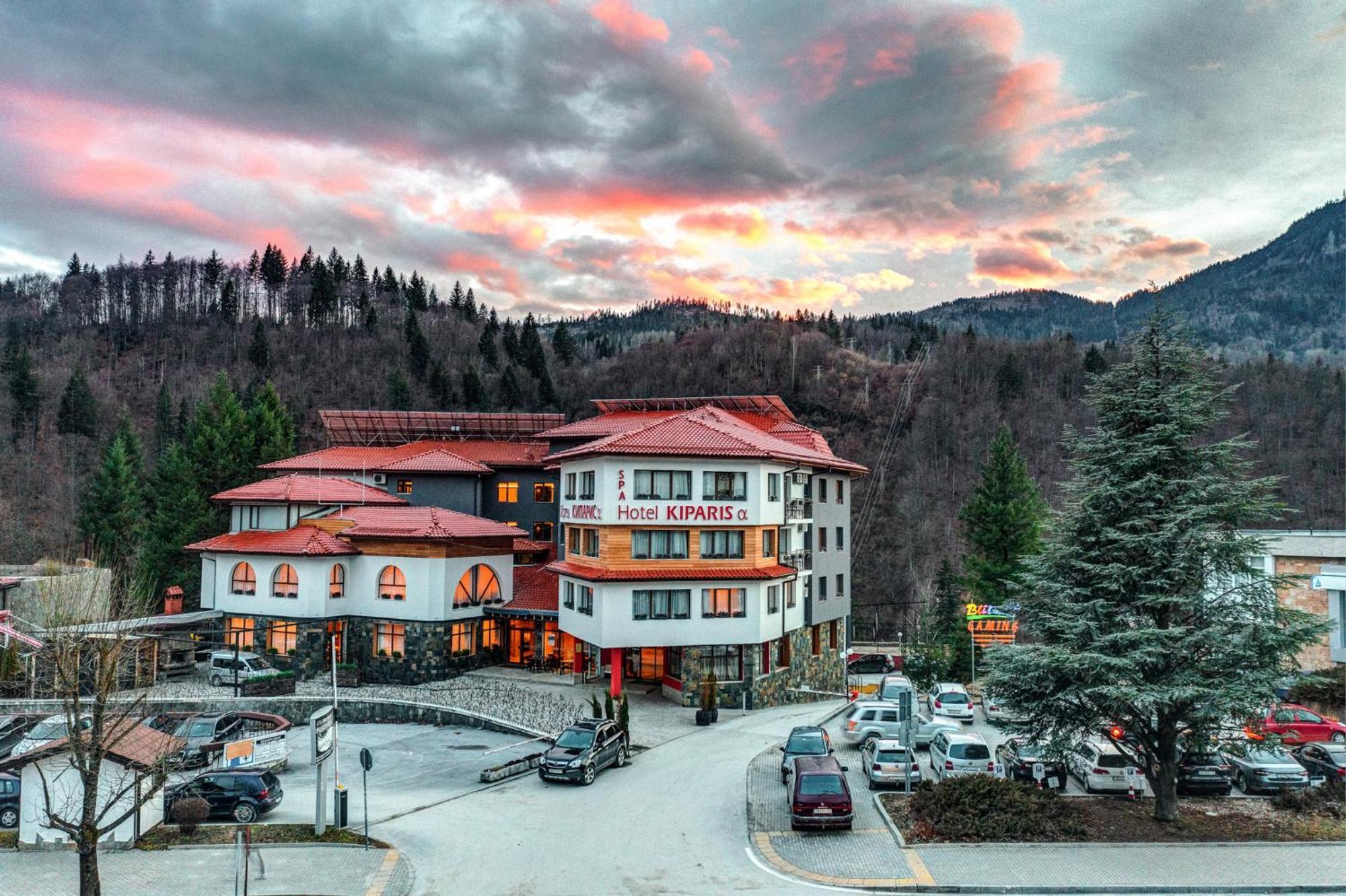 Spa Hotel Kiparis Smolyan Ngoại thất bức ảnh