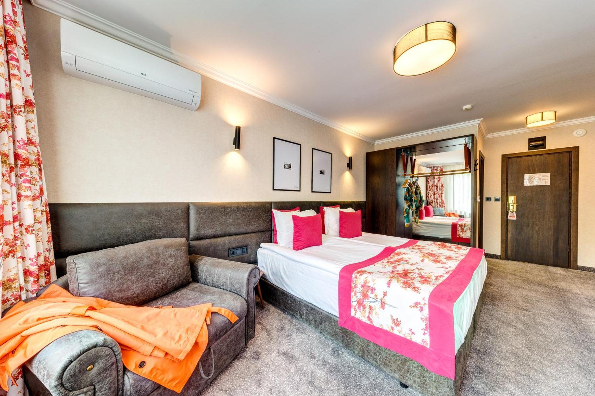 Spa Hotel Kiparis Smolyan Ngoại thất bức ảnh