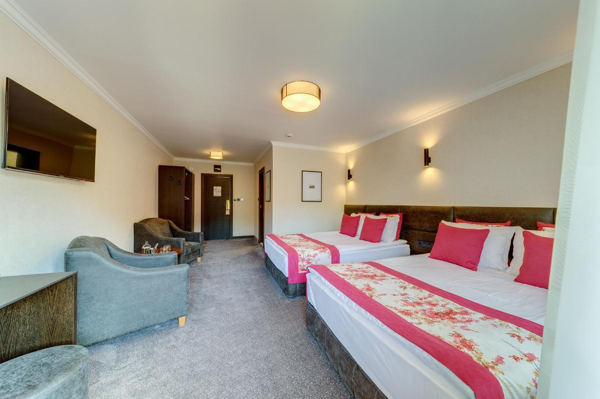 Spa Hotel Kiparis Smolyan Ngoại thất bức ảnh