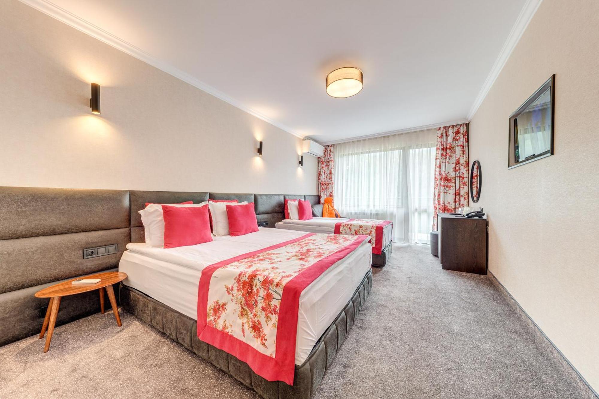 Spa Hotel Kiparis Smolyan Ngoại thất bức ảnh