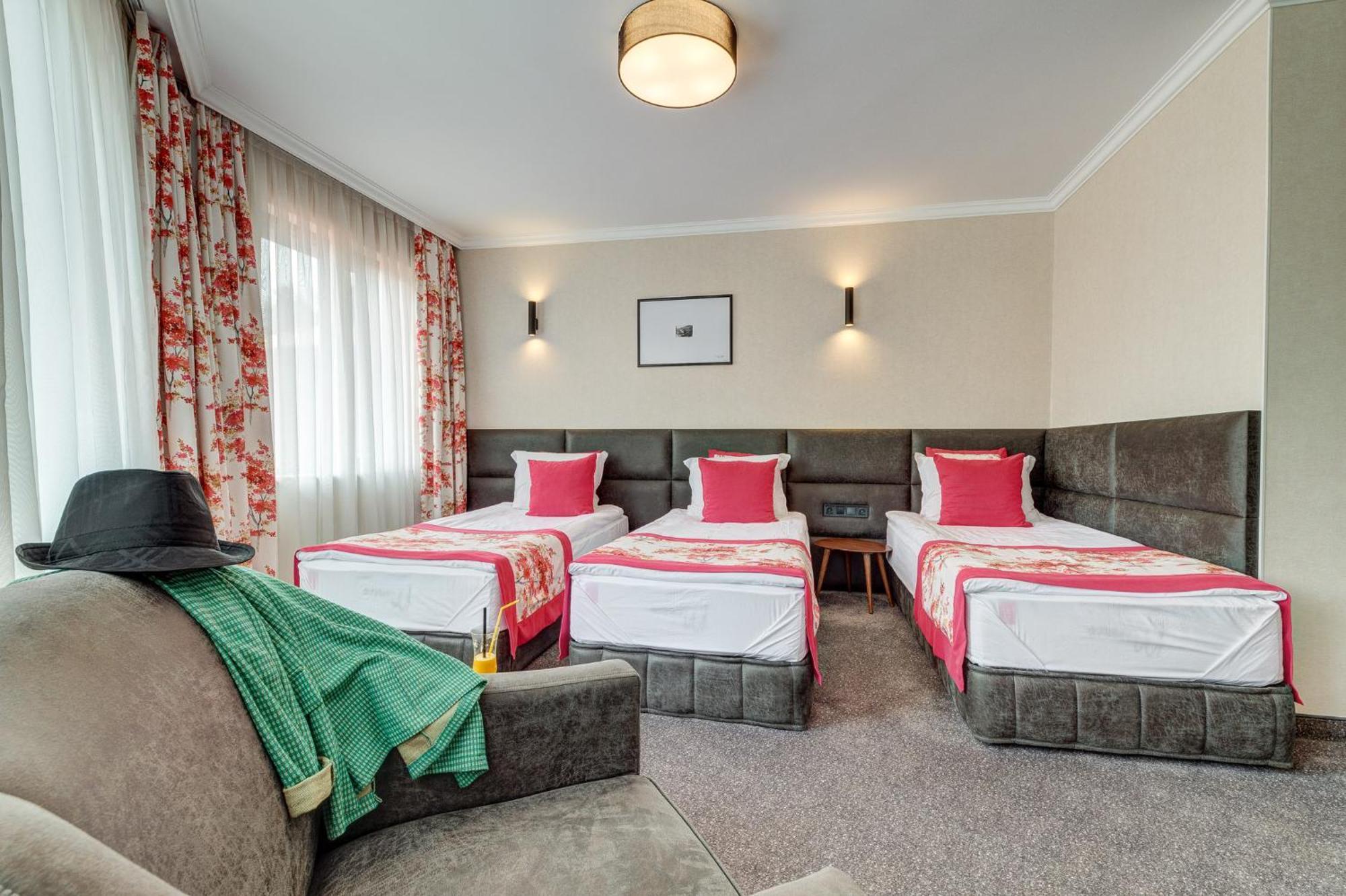 Spa Hotel Kiparis Smolyan Ngoại thất bức ảnh